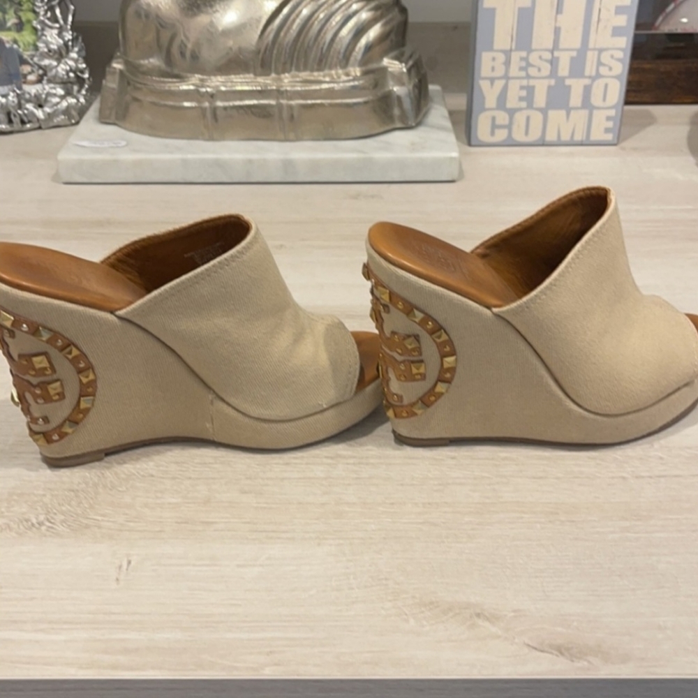 Tory Burch Canvas and leather Wedge Sandles